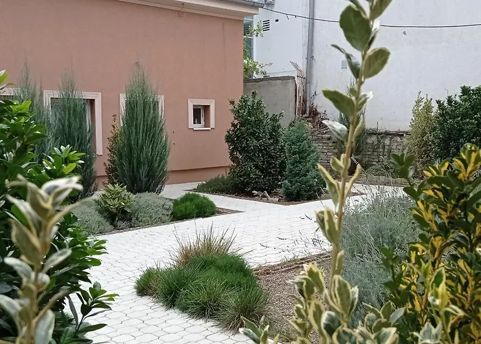 My * سوبوتيتْسا